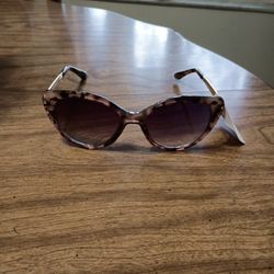 Nicole Miller retro sunglasses