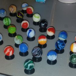 Vintage Marble Lot Of 25 Vitro,Alley,Jabo, Marble King