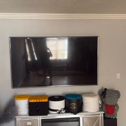 LG TV 