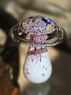 Vintage Hand Blown Art Glass Mushroom Paperweight Confetti Spatter Mottled 3.75”