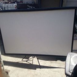 80 Inch Projector Screen W Projector New