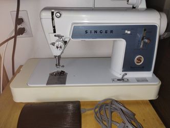 Singer Sewing Machine