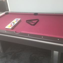POOL TABLE BRAND NEW IN BOX 84X47 