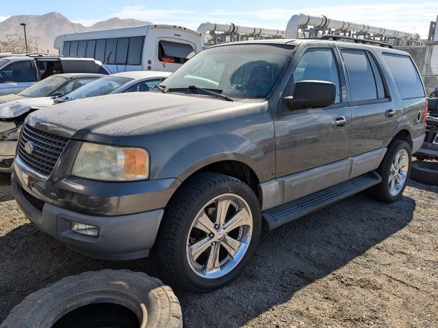2003 Ford Expedition PARTS @U-Pull Auto Parts DD2741