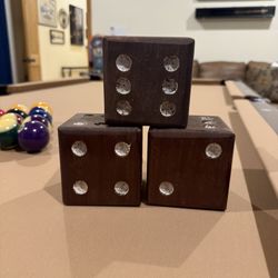 3 Wood Dice 
