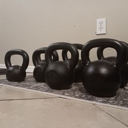 Full Set Rare Discontinued Rkc Kettlebells (Russian Kettlebell Challenge)