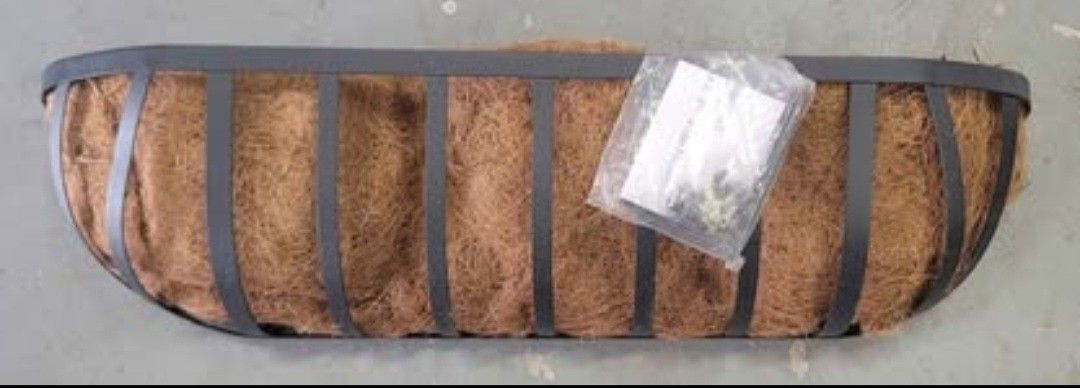 New Metal Mission Style Planter 