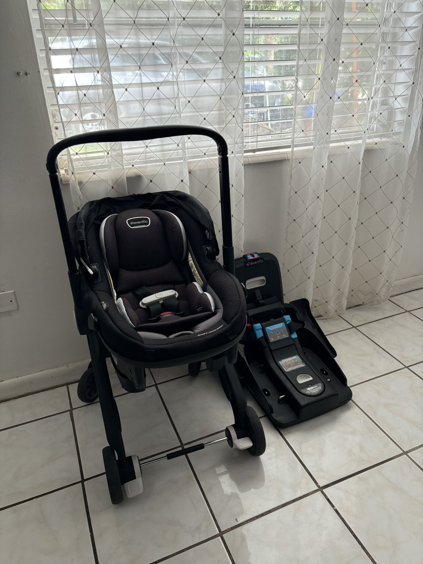 SHYFT DUALRIDE INFANT CAR SEAT STROLLER COMBO