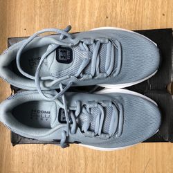 Navy Blue Pradas/ Under Armor W