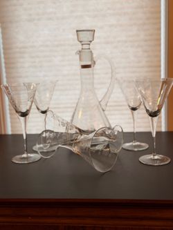 🍸 Vintage Etched Glass Cocktail / Martini Set with Pitcher Decanter (7 Pieces)