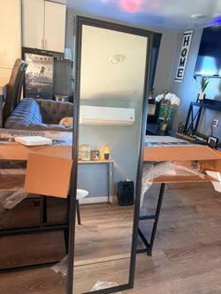 Door mirrors, brand new, black box 9 mirrors $10 each or for all $75