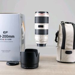  Mint Canon EF 70-200 mm f/2.8L IS II USM Telephoto Lens, w/hood 