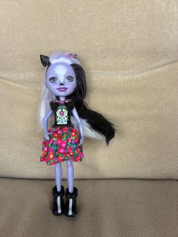 Mattel Enchantimals Sage Skunk Doll