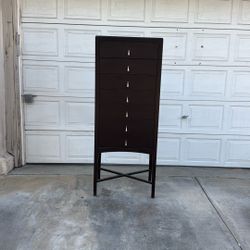 Skinny 7 Drawer Dresser 