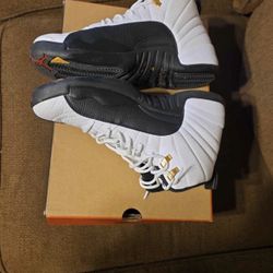 Jordan Retro 12 Taxi