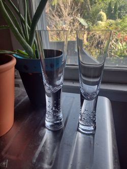 Crate and Barrel Verve Champagne Flutes