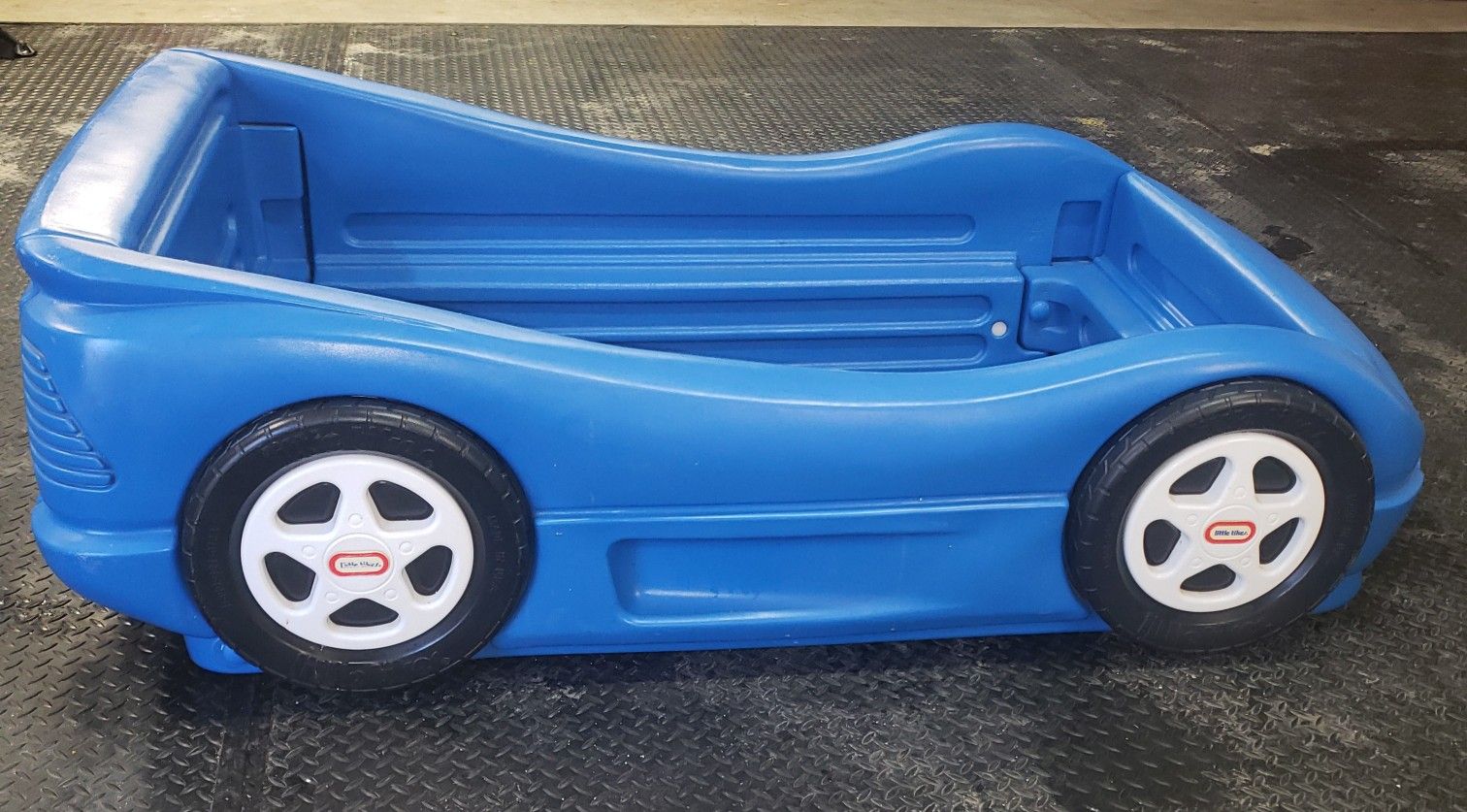 Little Tikes Race Car Bed