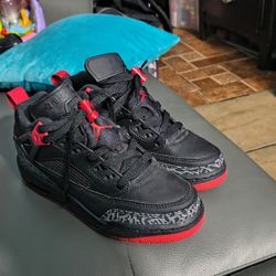Jordans Size 4y