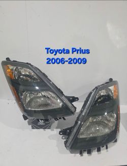 Toyota Prius 2006-2009 Headlights