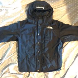 Supreme North Face Mountain Jacket Size XL Used