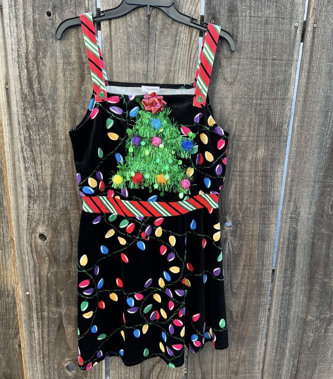 Fun Christmas dress that lights up