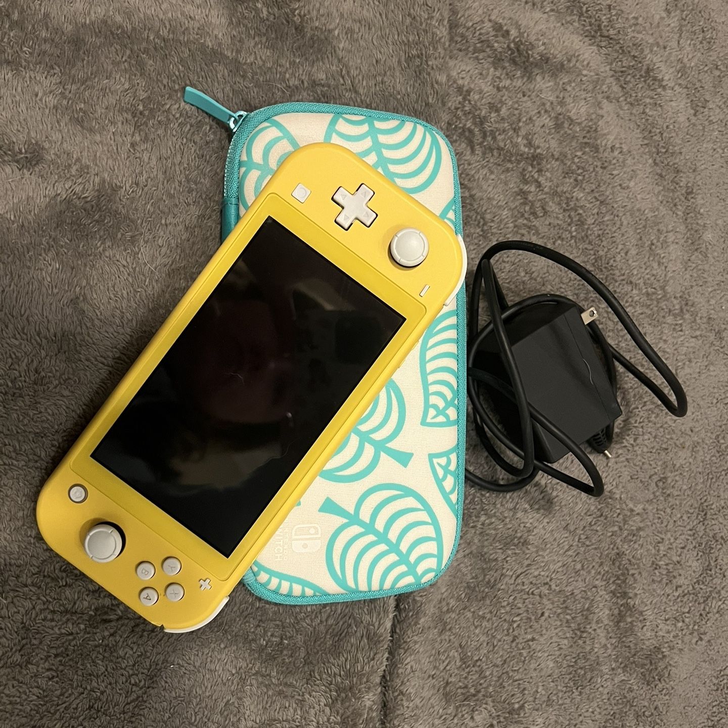 Nintendo Switch Lite Yellow