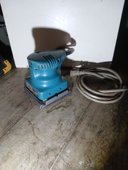 MAKITA  Palm Viabrator
