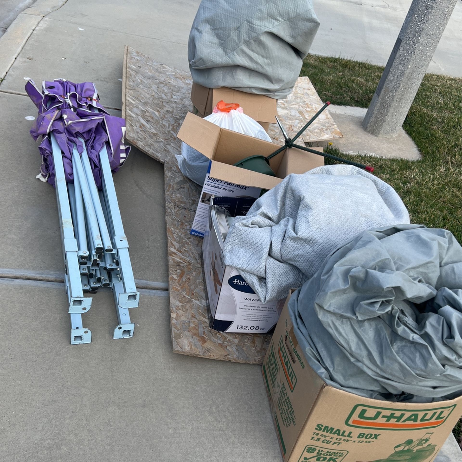 Free Car Covers In Great Condition , Light Fixtures 