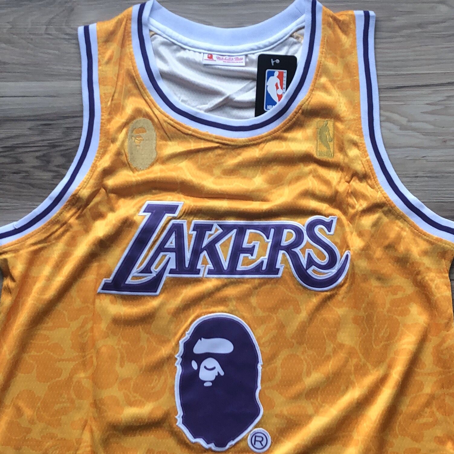 BRAND NEW! 🔥 LeBron James #23 BAPE Los Angeles Lakers Jersey + SIZE XL + SHIPS OUT NOW! 📦💨