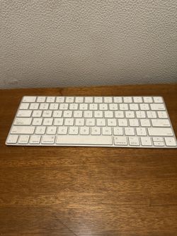 Apple Magic Keyboard