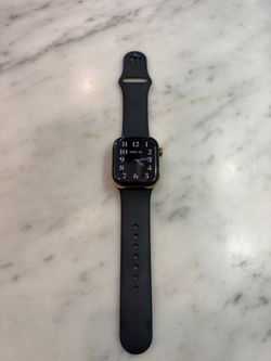 Apple Watch Series 11 - Titanium Gold (42MM)