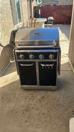 Kenmore propane barbecue