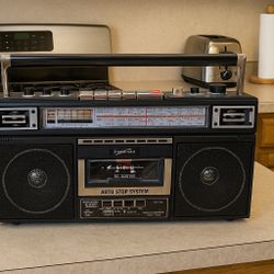 Retro Supersonic SC-3201BT 4-Band Bluetooth Boombox