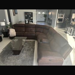 Recliner Sofas 