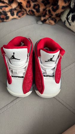 Air Jordan Toddler Sneakers Red and White