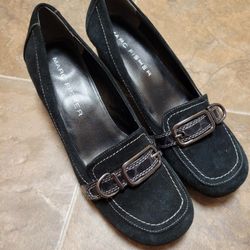 Like NEW Marc Fisher Suede Wedge Heels