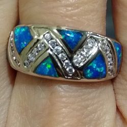 Exquisite New Fire Opal Sapphire Ring Size 7! 🔥💍