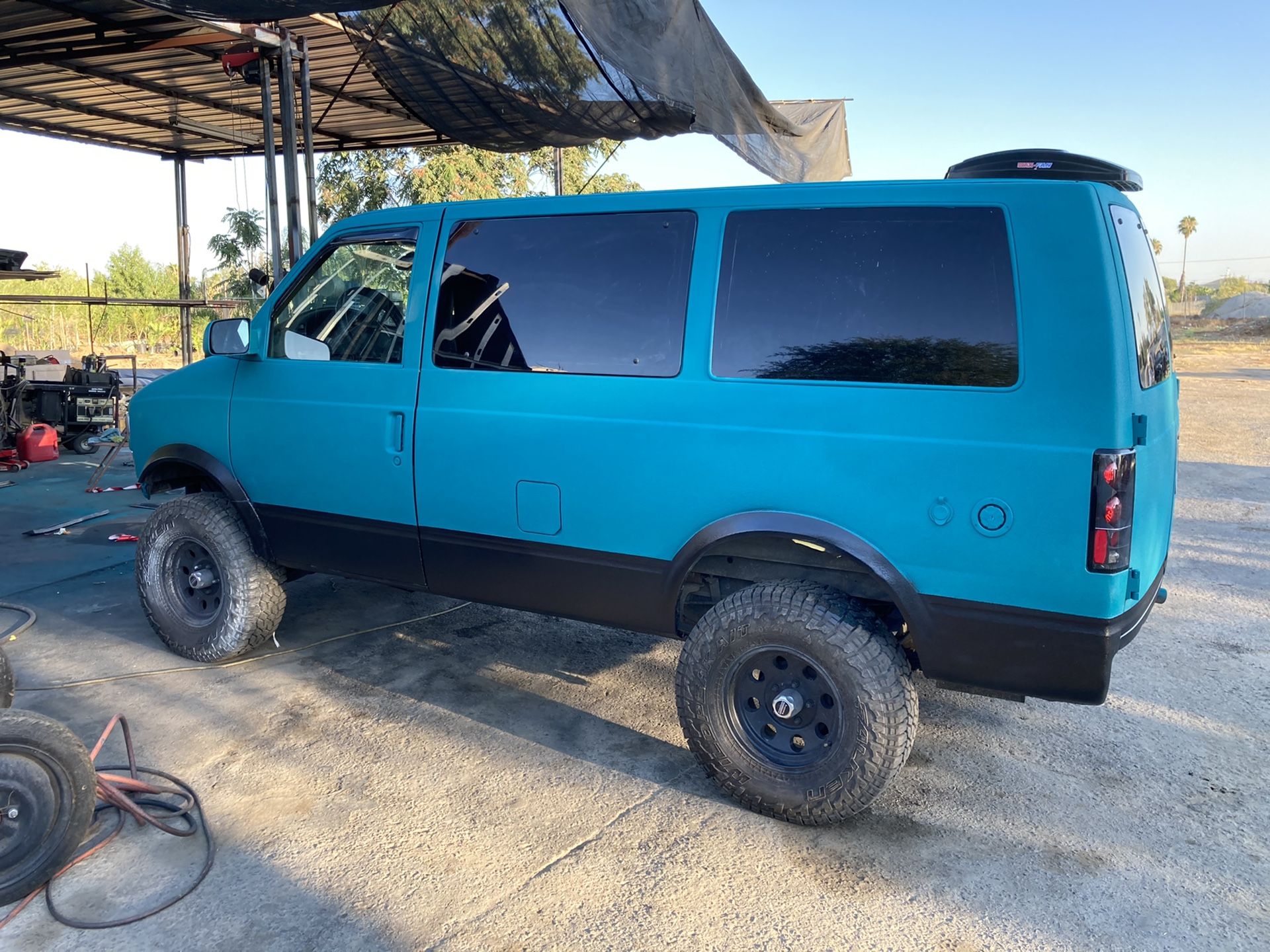 Spray on bed liner