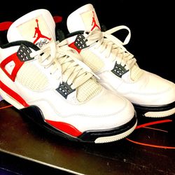 JORDAN 4 RETRO  🔥 size 11M(🔥like BRAND NEW 🆕 🔥)(used1x)(great SHAPE & CONDITION:10/10)