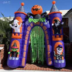 Halloween Enter If You Dare Light Up Inflatable 