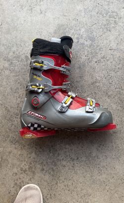 Atomic Ski Boots