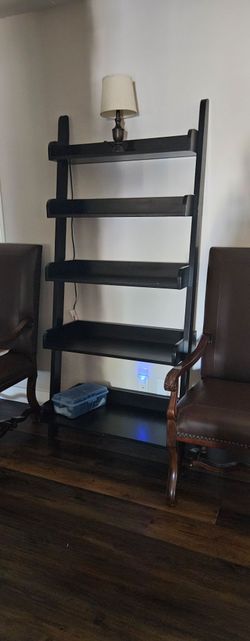 Latter bookcase in excellent condition