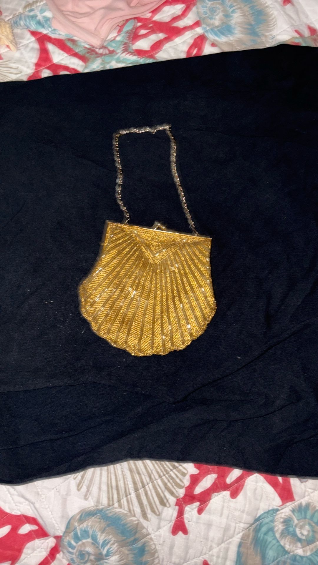 Vintage Seashell Hand Beaded Mini Purse