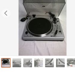 Gemini XL300 turntable 