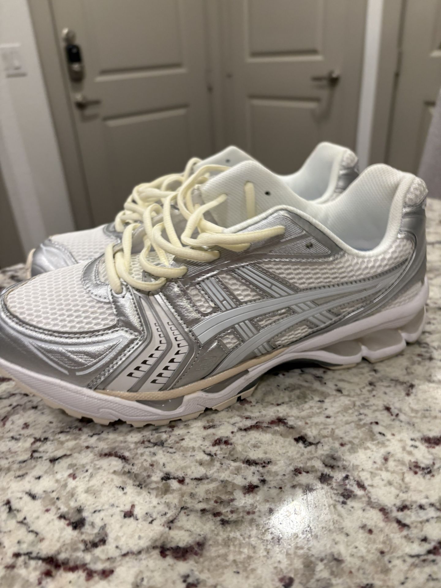 ASICS Shoes Size 11 Women’s 