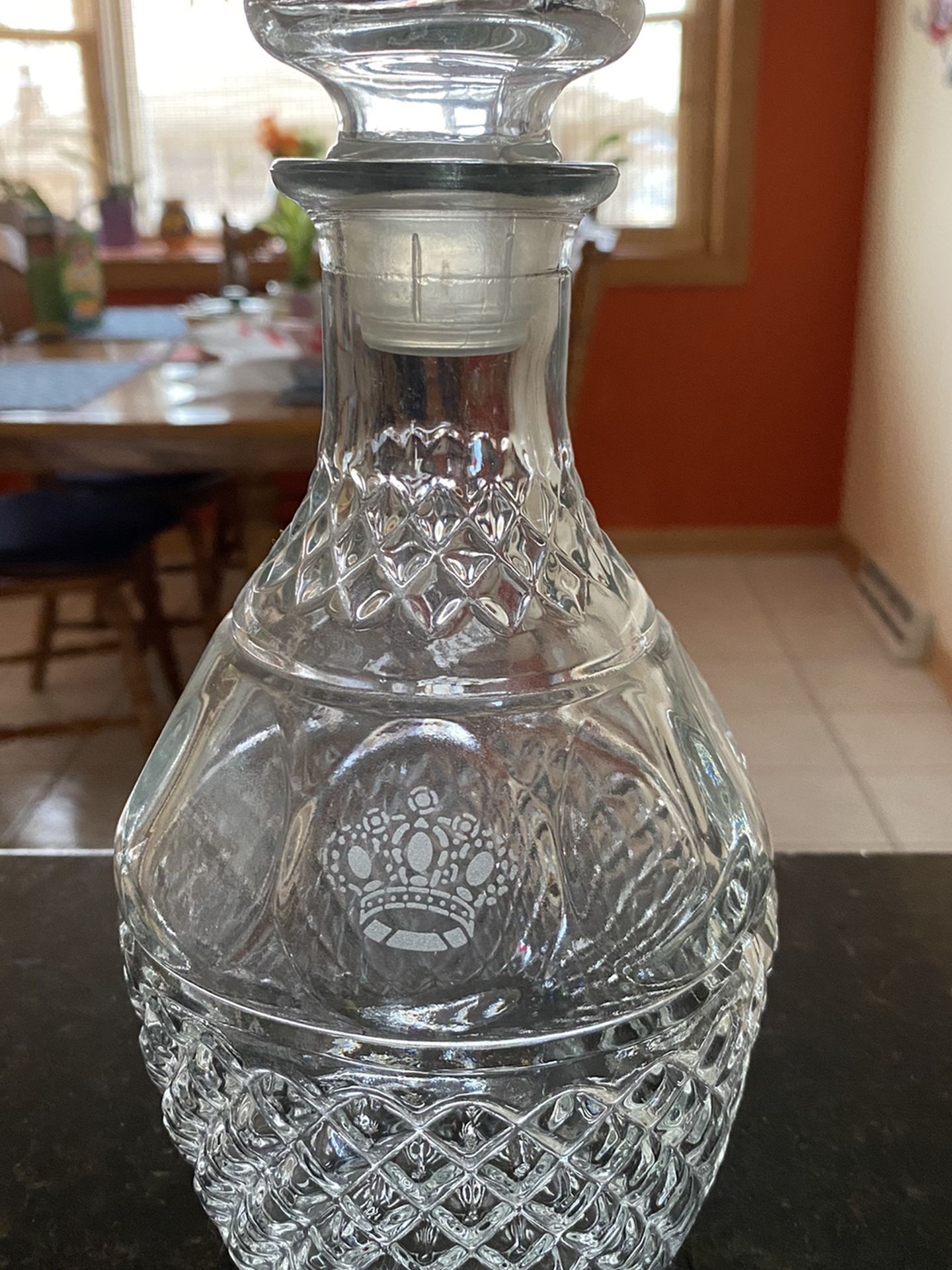 VintageWine/Whiskey DECANTER Cut Glass Etched CROWN Royal GRAPES with STOPPER