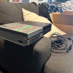 Xbox One Advanced Warfare Edition 1tb