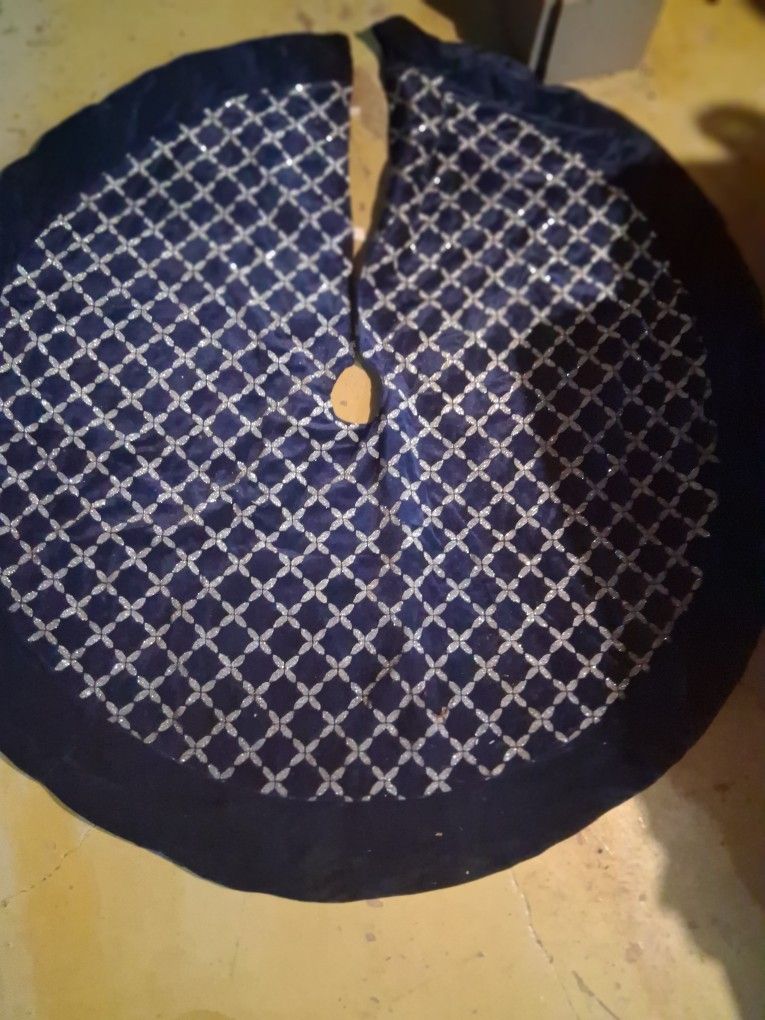 Christmas Tree Skirt
