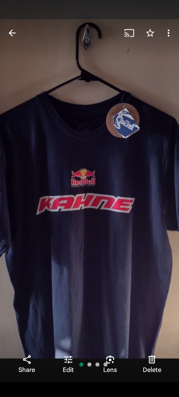 π₯ ONLY $40!! FLAWLESS NEW NEVER WORN EXTREMELY RARE&COLLECTIBLE MED DK BLU KASEY KAHNE#4 RED BULL RACING NASCAR CUP 100 COTTON HEAVYWEIGHT SHIRT! π₯