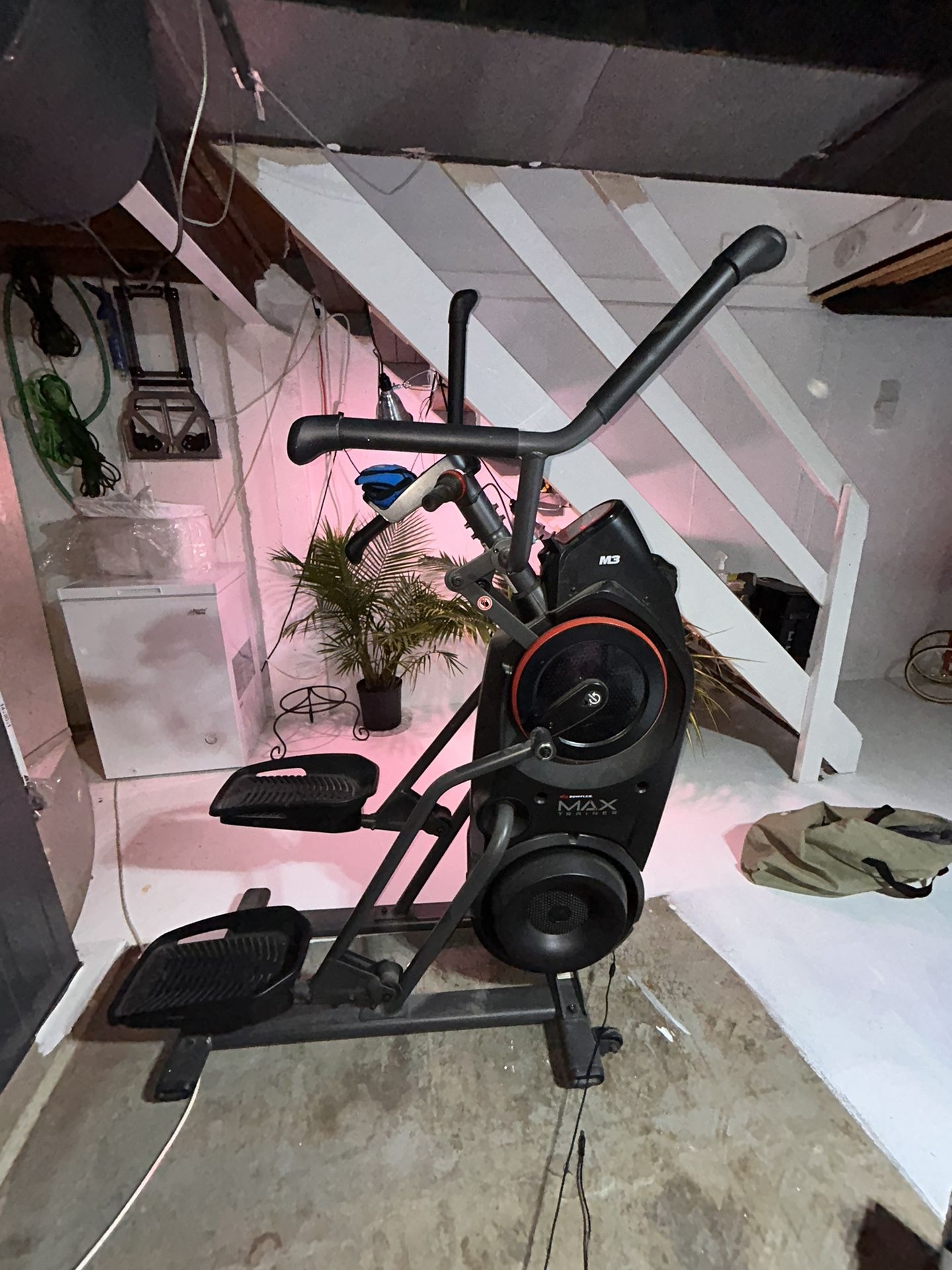 Bowflex Max trainer